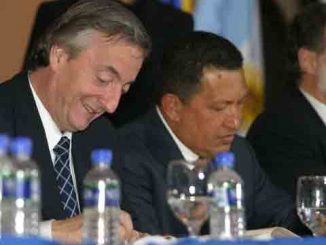 Chavez and Nestor Kirchner